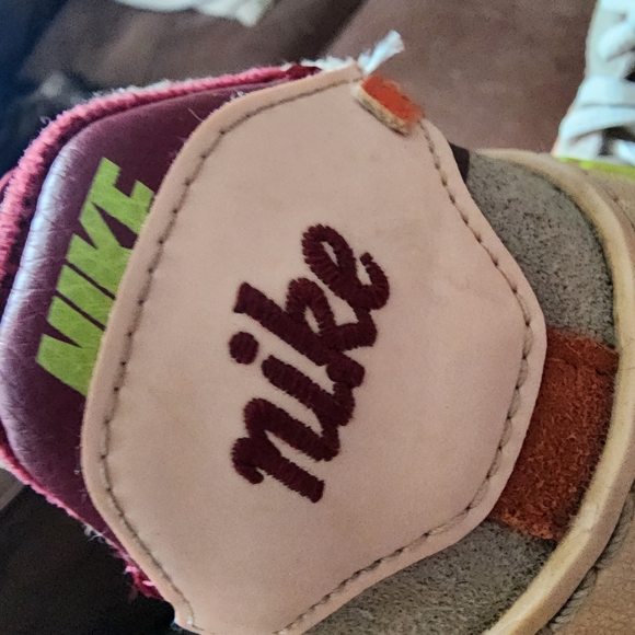 Nike Air Force 1 - Picture 5 of 5